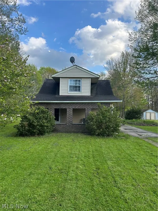 1263 Royalwood Road, Broadview Heights, OH 44147