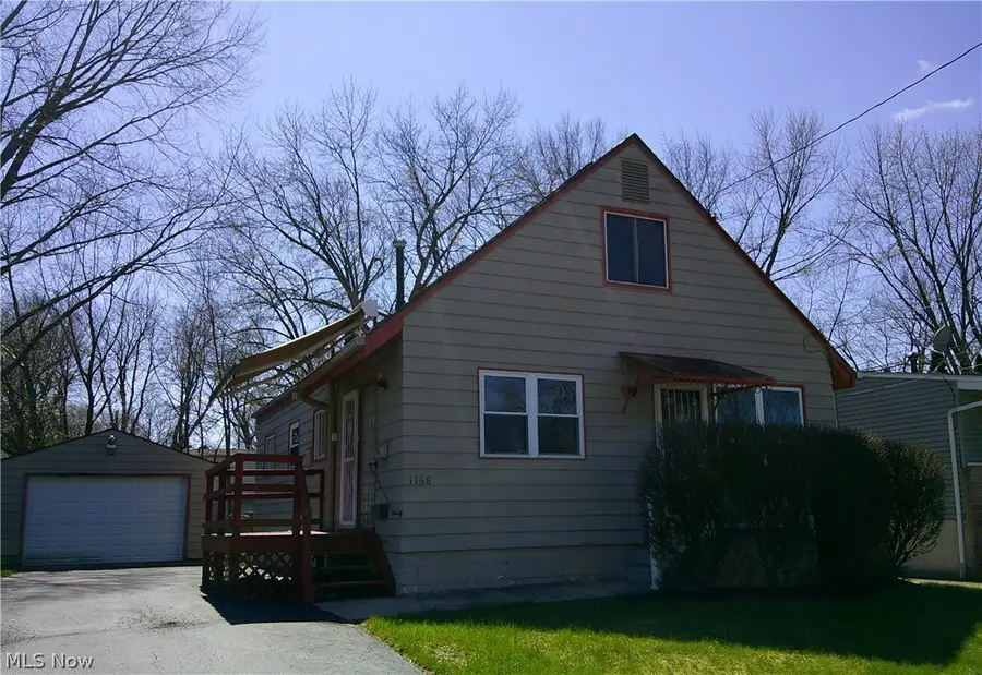 1168 Jeanie J Avenue, Akron, OH 44310 - #2