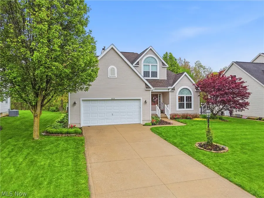 859 Kings Cross Drive, Wadsworth, OH 44281 - #2
