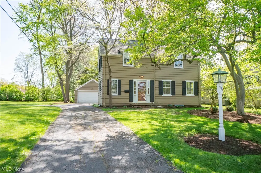 231 Birdwood Road, Akron, OH 44313 - #1