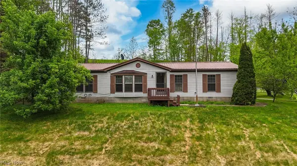 50 Dalzell Road, Whipple, OH 45788