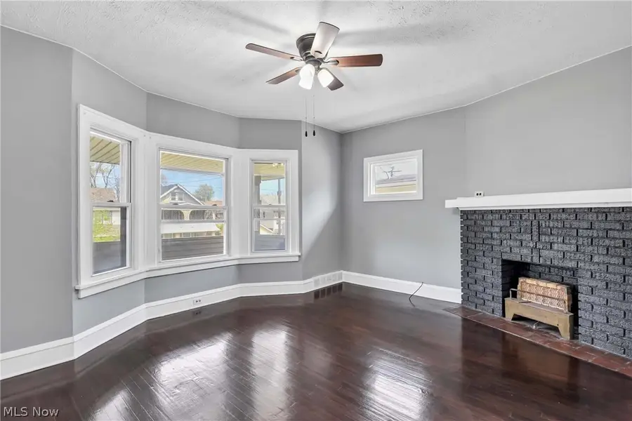 10109 Almira Avenue, Cleveland, OH 44111 - #2