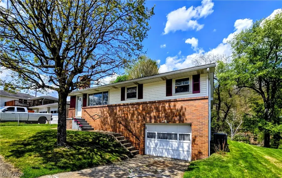 108 Theresa Drive, Weirton, WV 26062 - #2