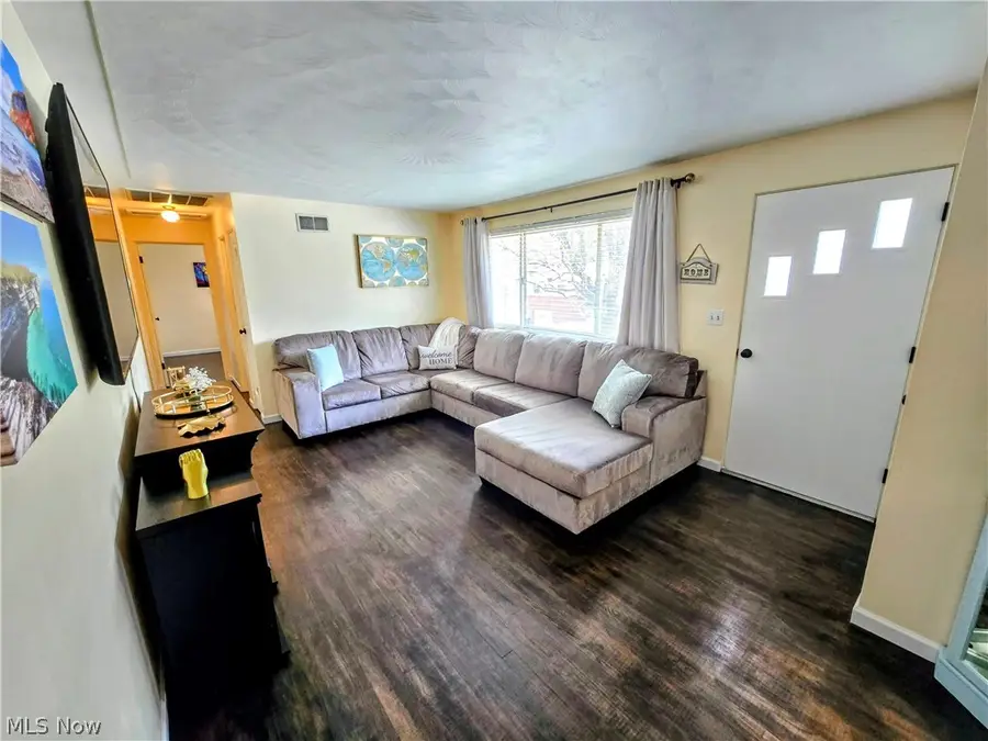 108 Theresa Drive, Weirton, WV 26062 - #3