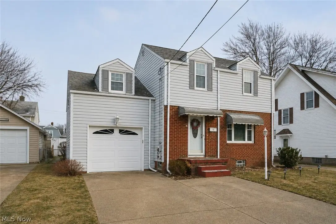 942 Bellflower Sw Avenue, Canton, OH 44710 - #1