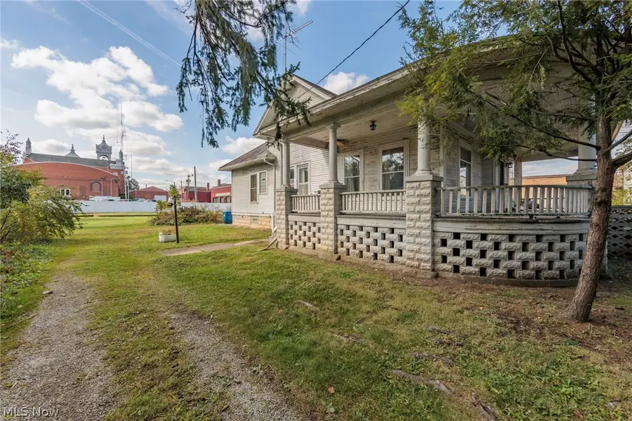 110 Courtland Street, Wellington, OH 44090 - #2