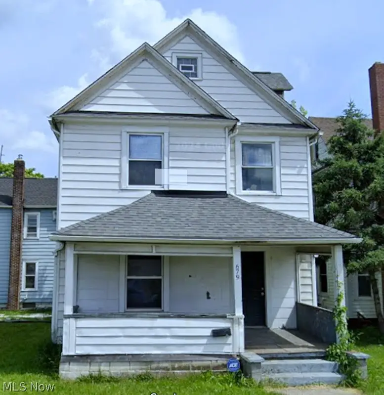 679 Wooster W Road, Barberton, OH 44203 - #1