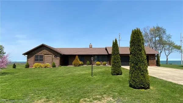 1104 Lake Road, Conneaut, OH 44030