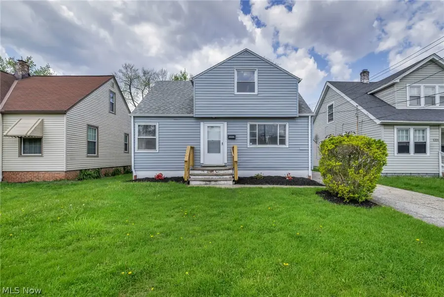 5234 Henry Street, Maple Heights, OH 44137 - #2