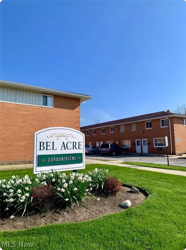 29902 Euclid Avenue, Wickliffe, OH 44092