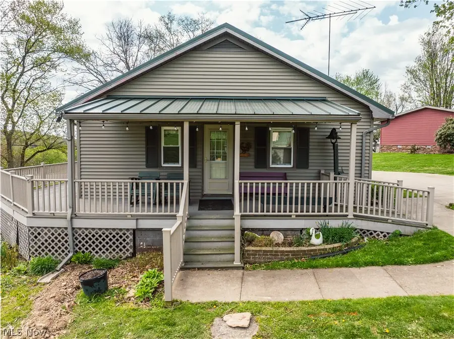 5884 State Route 93 Nw, Dundee, OH 44624 - #2