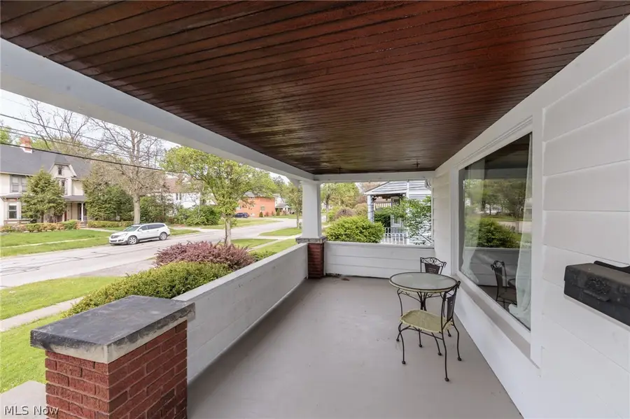 142 E Bridge Street, Berea, OH 44017 - #3