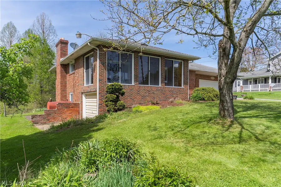 7903 E Liberty Street, Hubbard, OH 44425 - #2