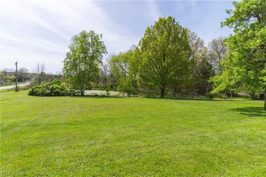 7903 E Liberty Street, Hubbard, OH 44425 - #3