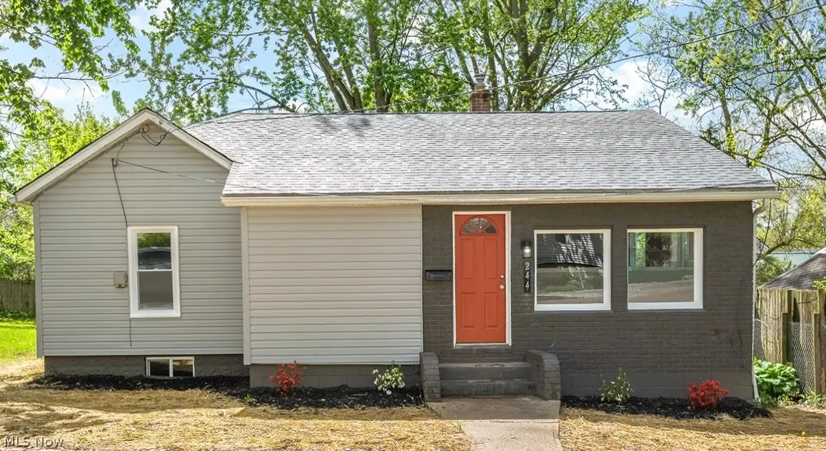 244 Keenan Avenue, Cuyahoga Falls, OH 44221 - #1