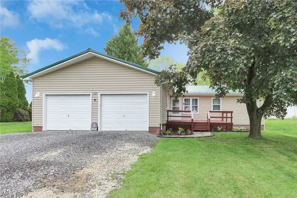 111 Greenbrier Drive, Byesville, OH 43723