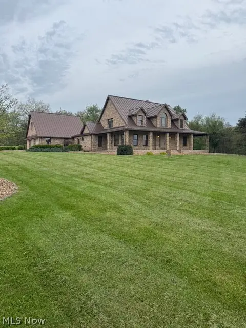 46675 Clarkson Rd, Rogers, OH 44455