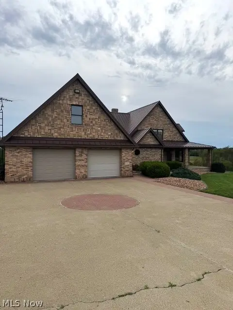 46675 Clarkson Rd, Rogers, OH 44455 - #3