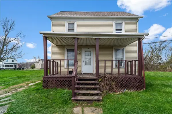 122 Elbe Street, Elyria, OH 44035