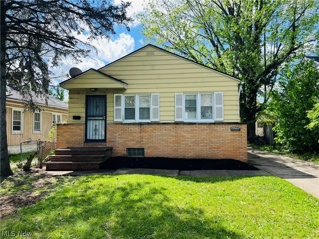 3968 E 147th Street, Cleveland, OH 44128 - #1
