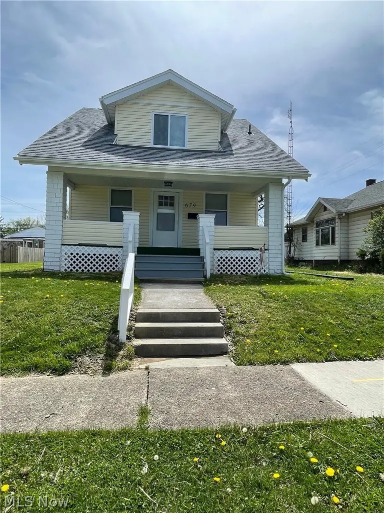 679 W Oregon Avenue, Sebring, OH 44672 - #1