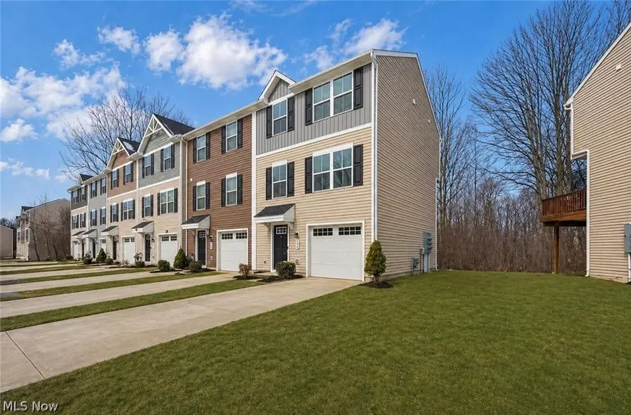 716 Pine Spring Drive, Painesville, OH 44077 - #2