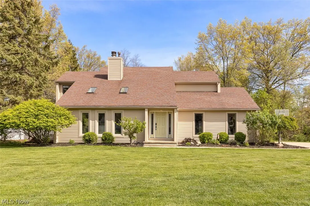 32290 Orchard Park Drive, Avon Lake, OH 44012 - #1