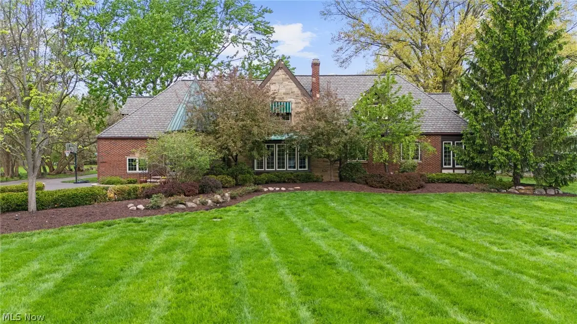 6736 Big Creek Parkway, Middleburg Heights, OH 44130 - #1