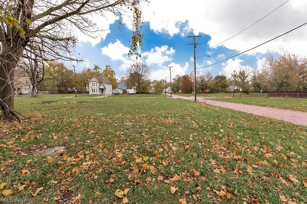 936 E 141st Street, Cleveland, OH 44110 - #1