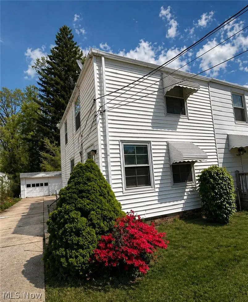 1437 E 252nd Street, Euclid, OH 44117 - #1
