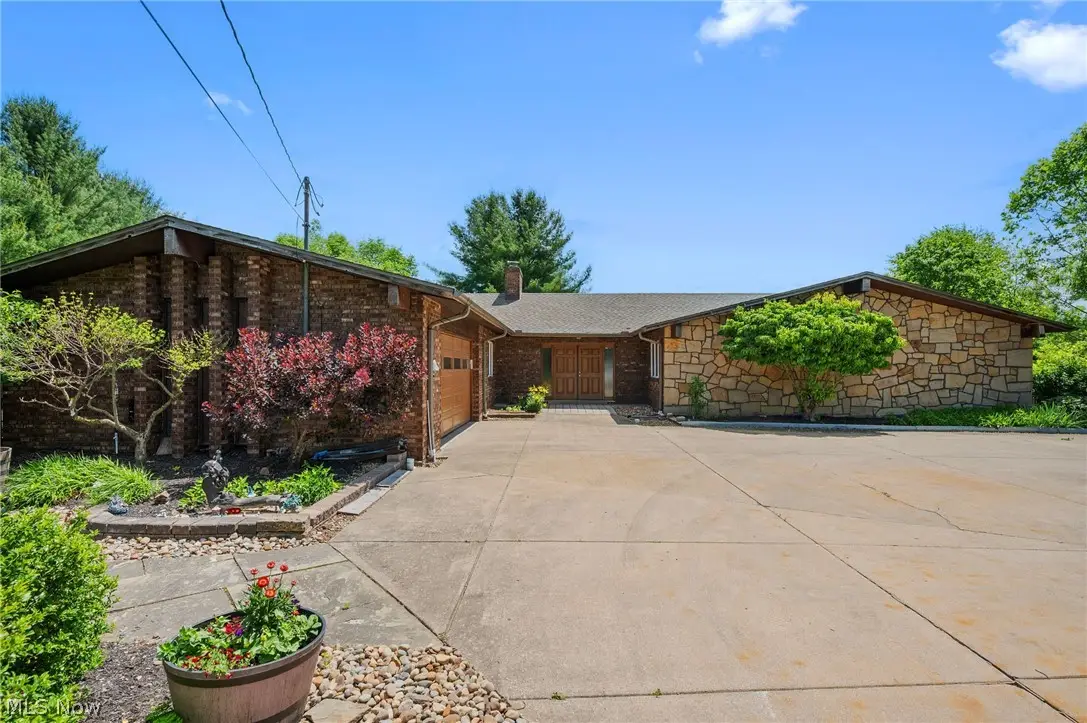 16385 Messenger Road, Chagrin Falls, OH 44023 - #1