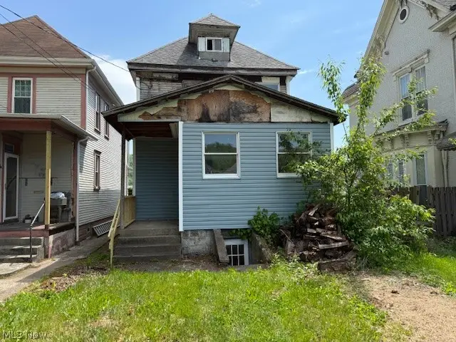 1023 Pearl Street, Martins Ferry, OH 43935 - #2