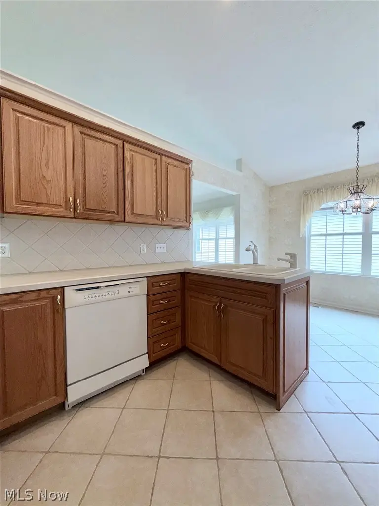 7561 Sanctuary Circle, Brecksville, OH 44141 - #3