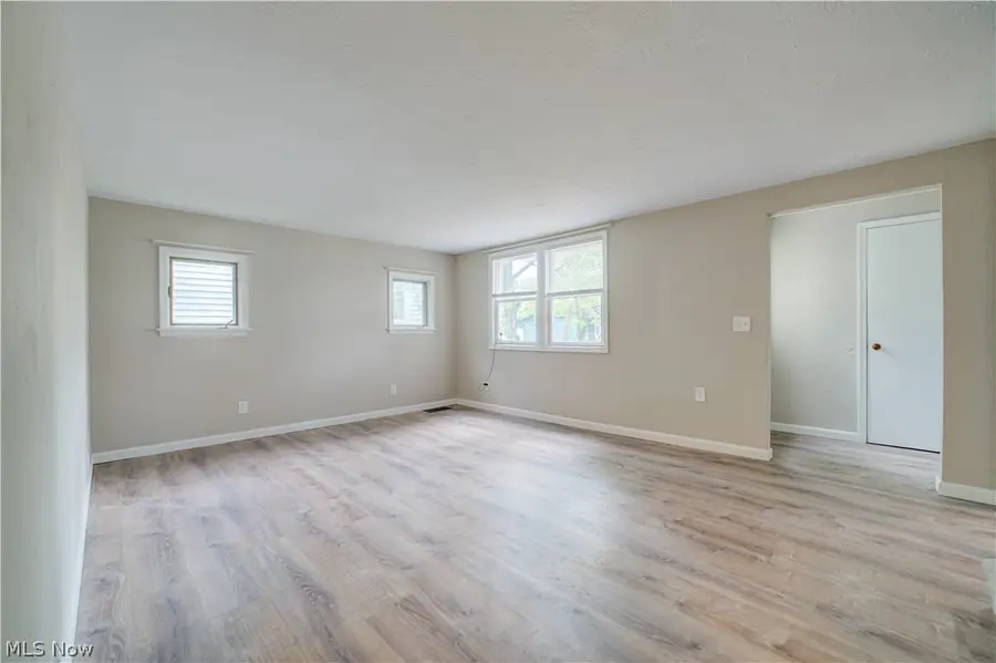 357 Erie Road, Vermilion, OH 44089 - #3