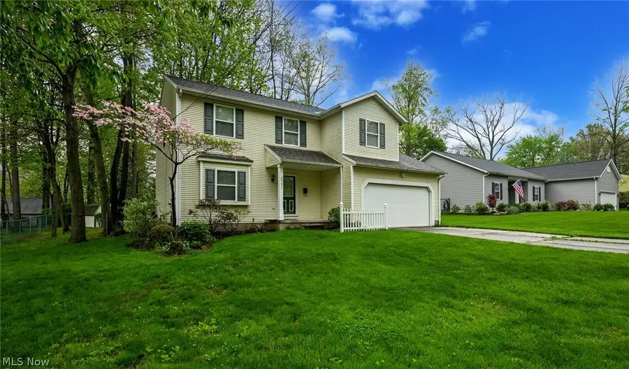 3721 Seneca Street, Stow, OH 44224 - #2