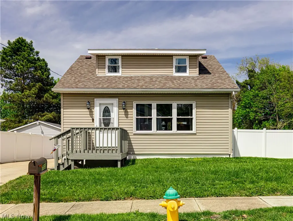 703 Annapolis Avenue, Akron, OH 44310 - #1
