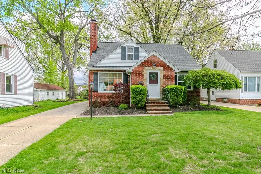 281 E 286th Street, Willowick, OH 44095 - #3
