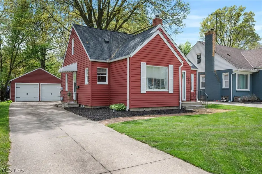 2024 Broad Boulevard, Cuyahoga Falls, OH 44223 - #2
