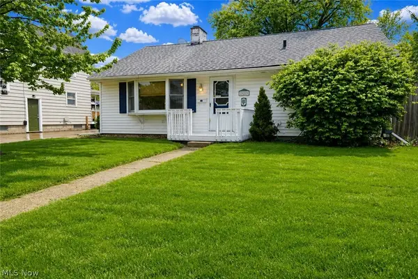 229 Lexington Avenue, Elyria, OH 44035