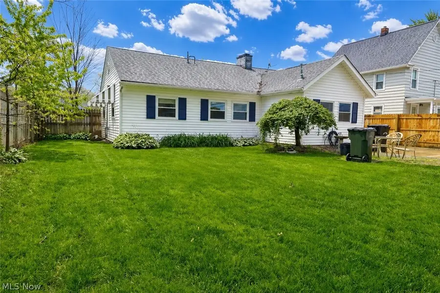 229 Lexington Avenue, Elyria, OH 44035 - #3