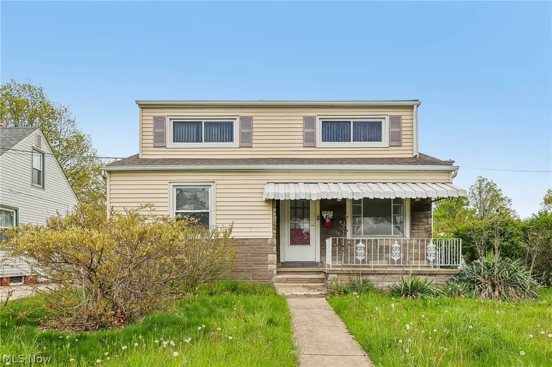 599 E 250th Street, Euclid, OH 44132 - #1