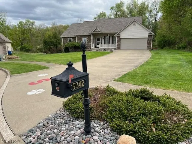 5342 Clingan Trails Boulevard, Struthers, OH 44471 - #3