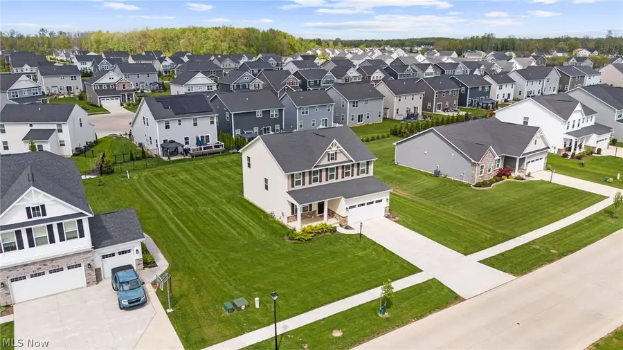 36306 Jannie Lane, North Ridgeville, OH 44039 - #2