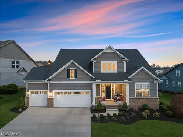 445 Crystal Lake N Drive, Chagrin Falls, OH 44022