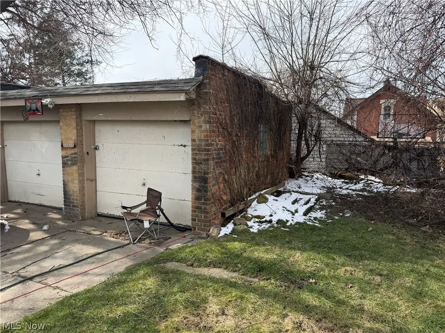 3224 W 32nd Street, Cleveland, OH 44109 - #2