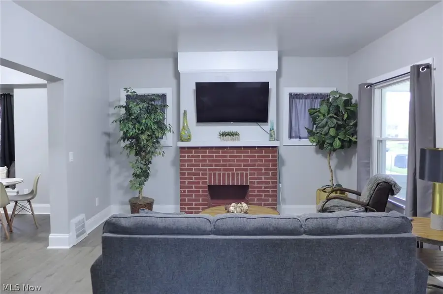 1453 W 107th Street, Cleveland, OH 44102 - #3