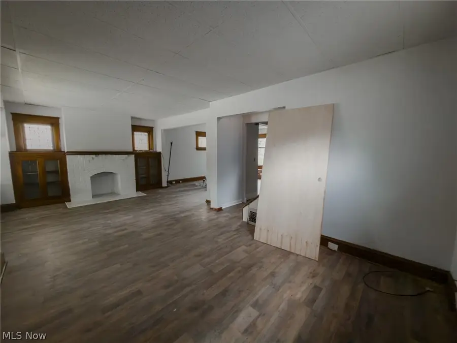 9409 Empire Avenue, Cleveland, OH 44108 - #3