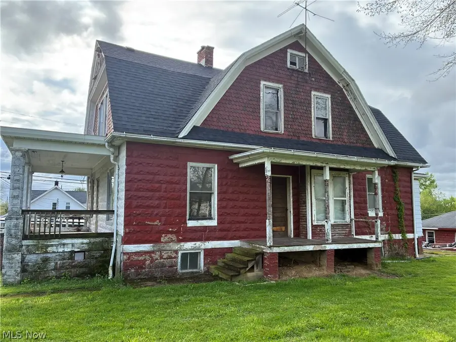 2007 Lincoln Nw Way, Massillon, OH 44647 - #2