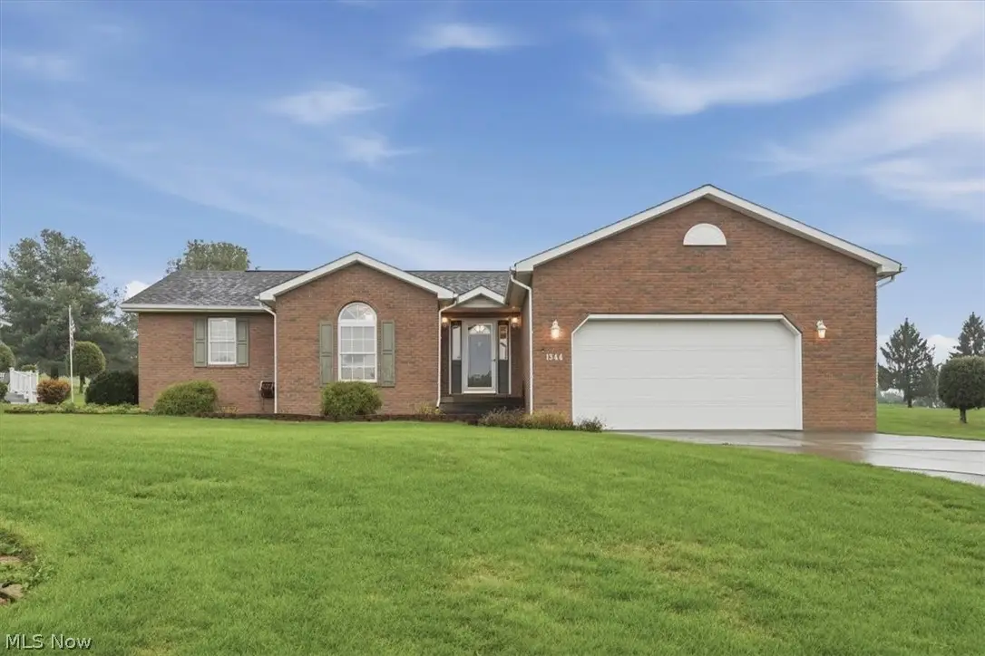 1344 Meadowbrook Ne Lane, Carrollton, OH 44615 - #1