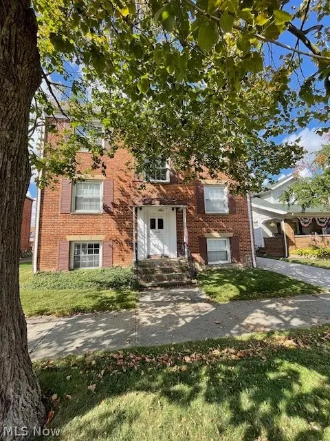 6118 Ridge Road, Parma, OH 44129